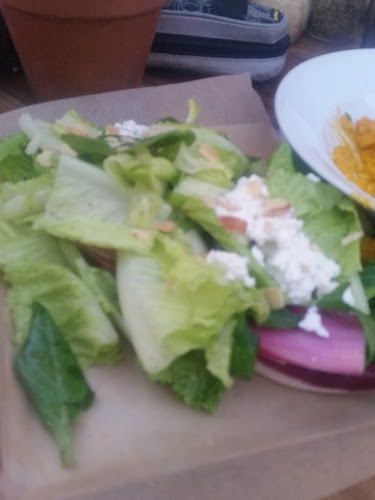 איטלקיה בפשפשים - הסעדה