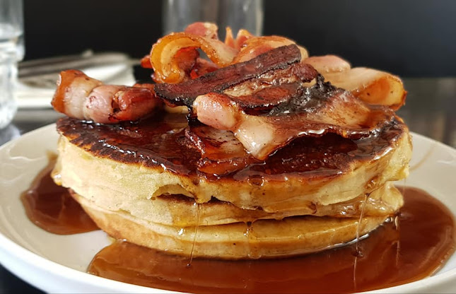 שישקו Shishko - הסעדה