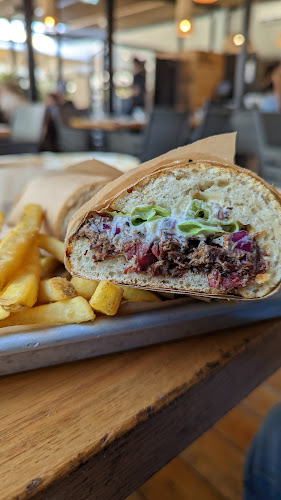 Comentarii opinii despre הפורטוגזי