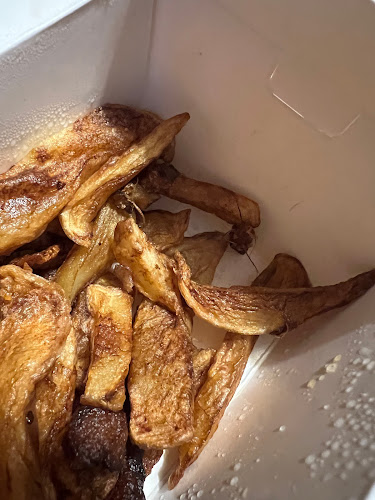 גיסנו - הסעדה