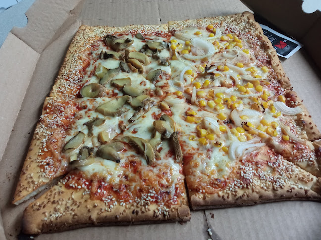 פיצה כמעט חינם - הסעדה