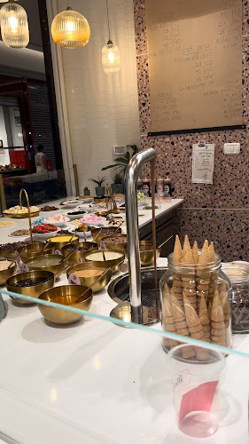 גלידה בליס - נתניה