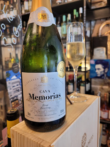 Wine BaKerem - תל אביב-יפו