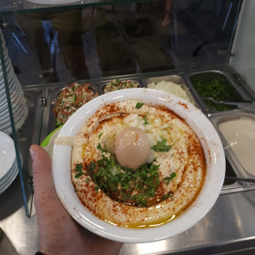 חומוס רפאל - הסעדה
