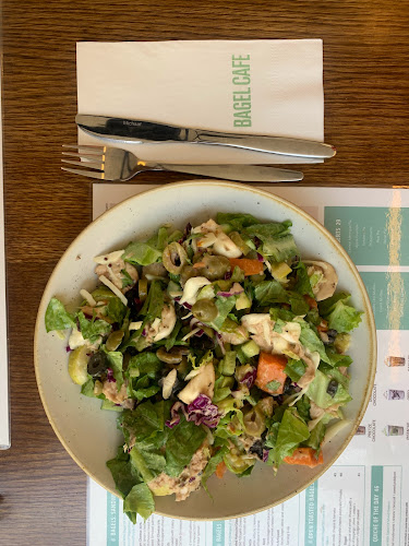 בייגל קפה רחביה bagel cafe - הסעדה