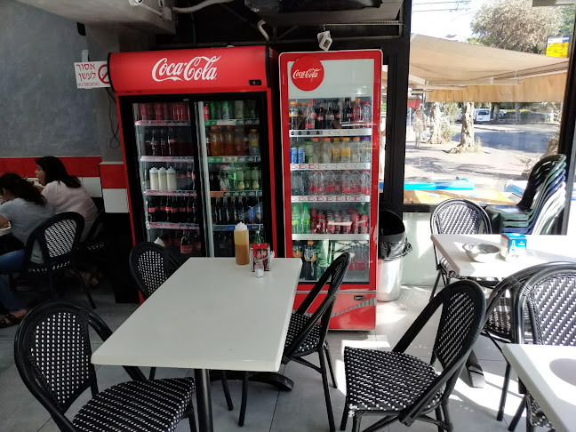 יעקב קבב - הסעדה