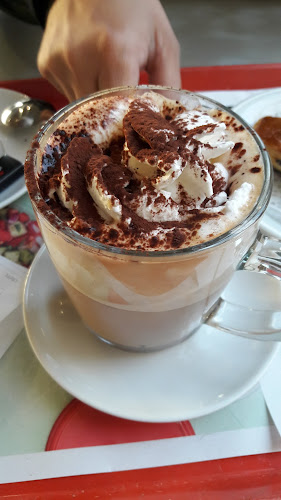 Opinii despre ארומה Aroma în `Ein Hamifratz - הסעדה