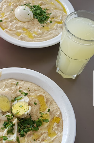 חומוס שוק כפר סבא - הסעדה