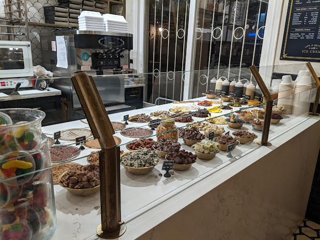 גולדה הוד השרון רמתיים - הסעדה