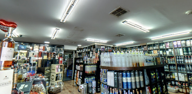 הליקריה של ערן - הסעדה