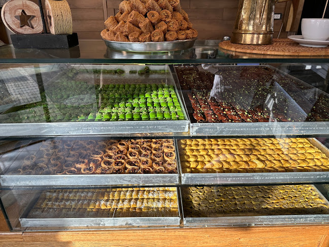 Star Sweet - הסעדה