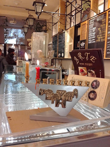 ארטה גלידריה - הסעדה