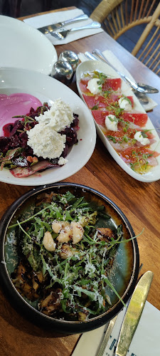 Tree Brasserie - רחובות