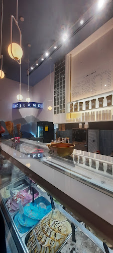 Comentarii opinii despre ICELAND אייסלנד