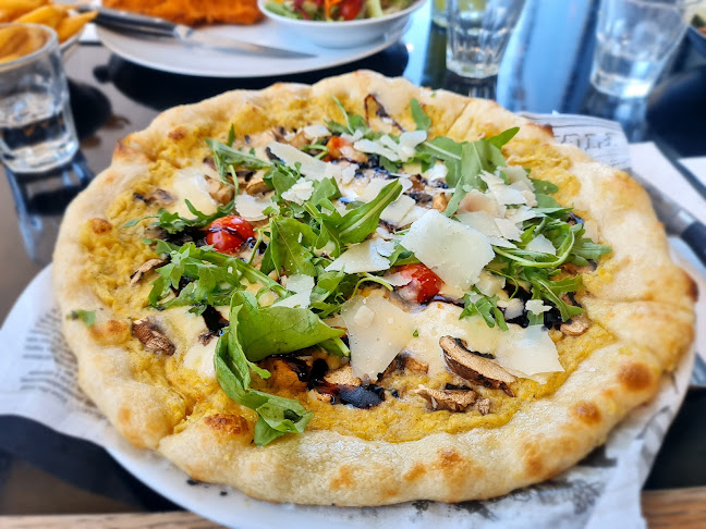 טאטי ביסטרו