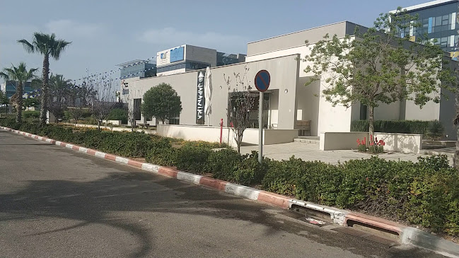 ג'פניקה קיסריה - קיסריה