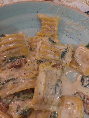 קפה ללוש ברסארי קניון הזהב