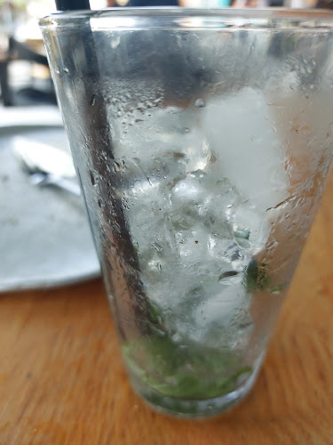 איטלקיה בפשפשים - הסעדה