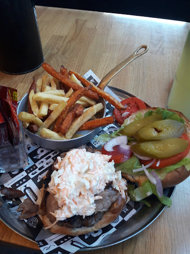 שדרות רוטשילד 40, חדרה