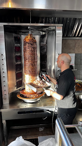 Opinii despre שווארמה אמיר în חיפה - הסעדה