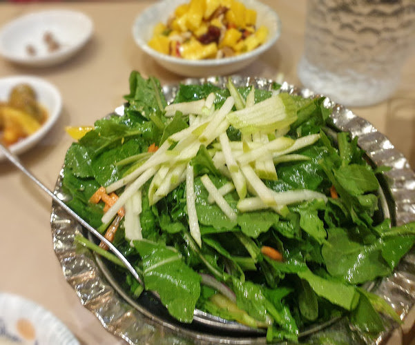 שוואטינא סטלה מאריס - הסעדה