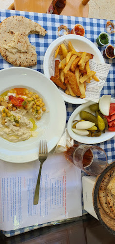 החומוסיה - הסעדה