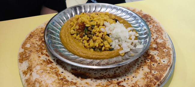 מונאר - הסעדה