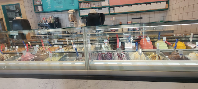 לג'נדה LEGENDA - הסעדה