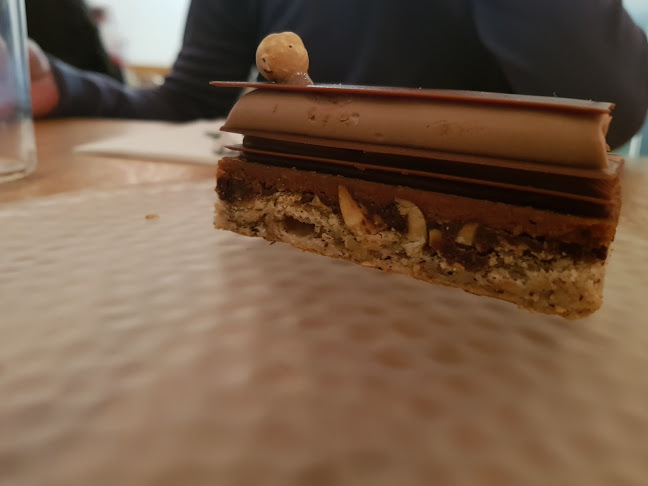 רביבה וסיליה - הסעדה