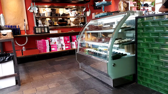 בן ציון מיכאלי 20, הרצליה