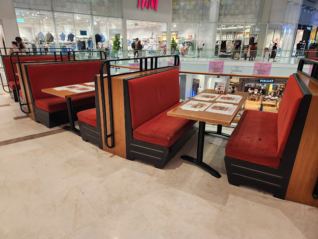 בלאק - הסעדה