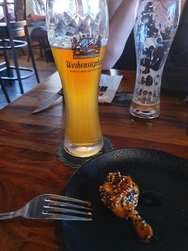 רד בורגר בר Red burger bar - הסעדה