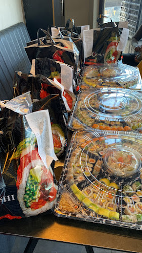 oshi-oshi - הסעדה