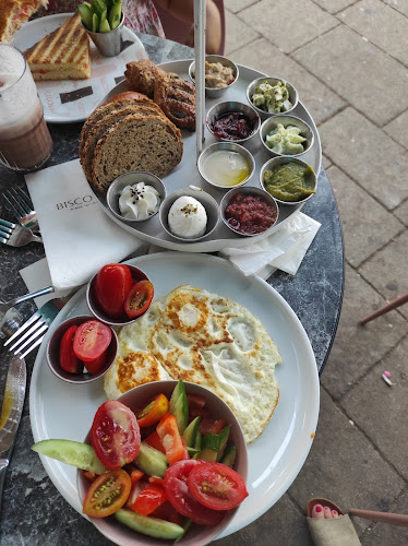 העצמאות 104, פתח תקווה