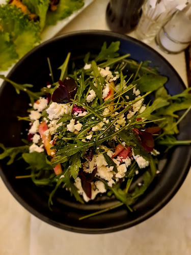 Comentarii opinii despre אריסטוקרט בר מסעדה