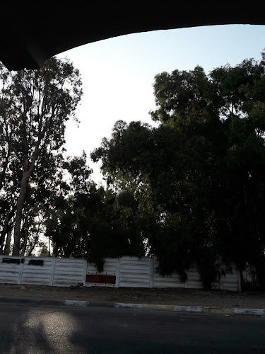 השושנים 2, גנות הדר