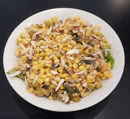 אקסטרה צ'יז פיצה ארמון הנציב ארנונה ירושלים