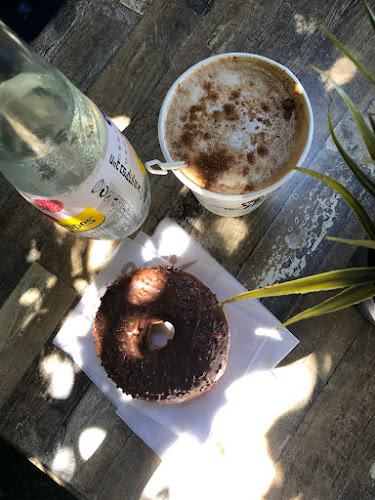 מאפית בייקרס - הסעדה