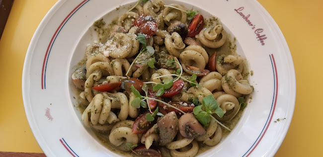 Opinii despre לנדוור ביג פאשן אשדוד în אשדוד - הסעדה