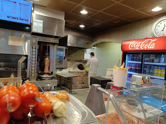 קניאל בשרים - הסעדה