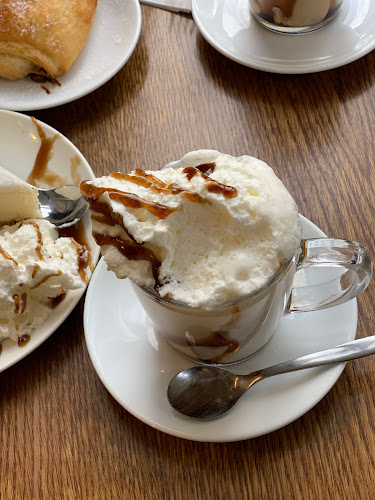 בייגל קפה רחביה bagel cafe - ירושלים