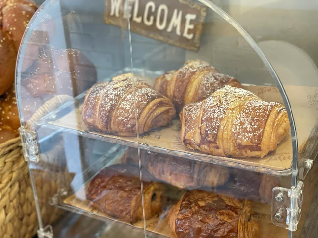 עינוגים - הסעדה