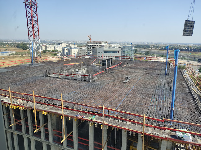 יוסף ספיר 42, פתח תקווה