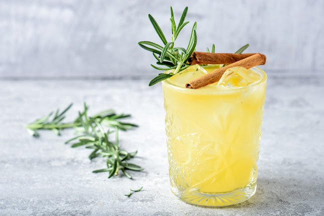 קניון רננים, רעננה