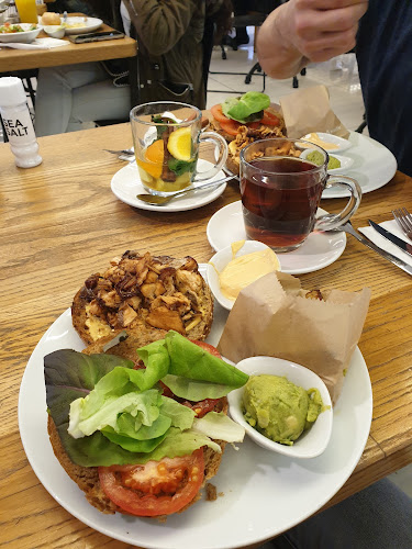 ארומה - הסעדה