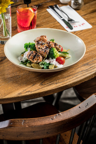 מנזה Menza - הסעדה