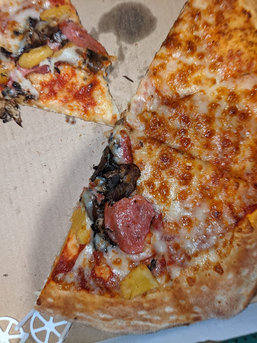 פאפא ג׳ונס חיפה - הסעדה