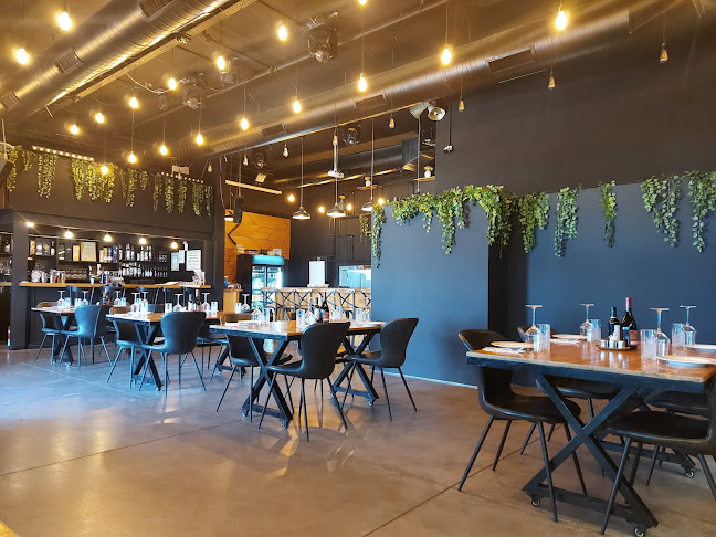 לולה - הכשרה על הים