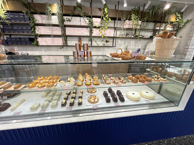 Comentarii opinii despre Tres jolie