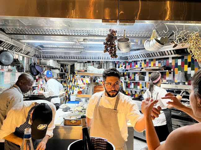 מחניודה - הסעדה